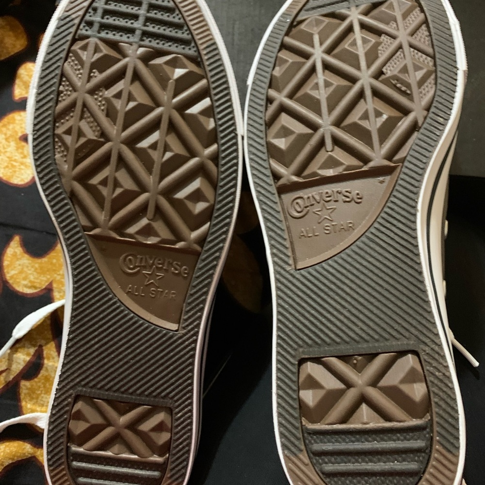 Women Converse Sneakers